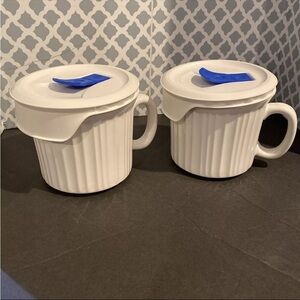 Vintage‎ Pair of Corning Ware Colours White Soup Mug with vented lids